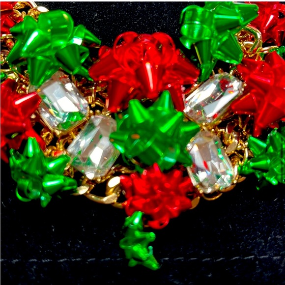 New Betsey Johnson Festive Bow Bib Necklace - Picture 12 of 14